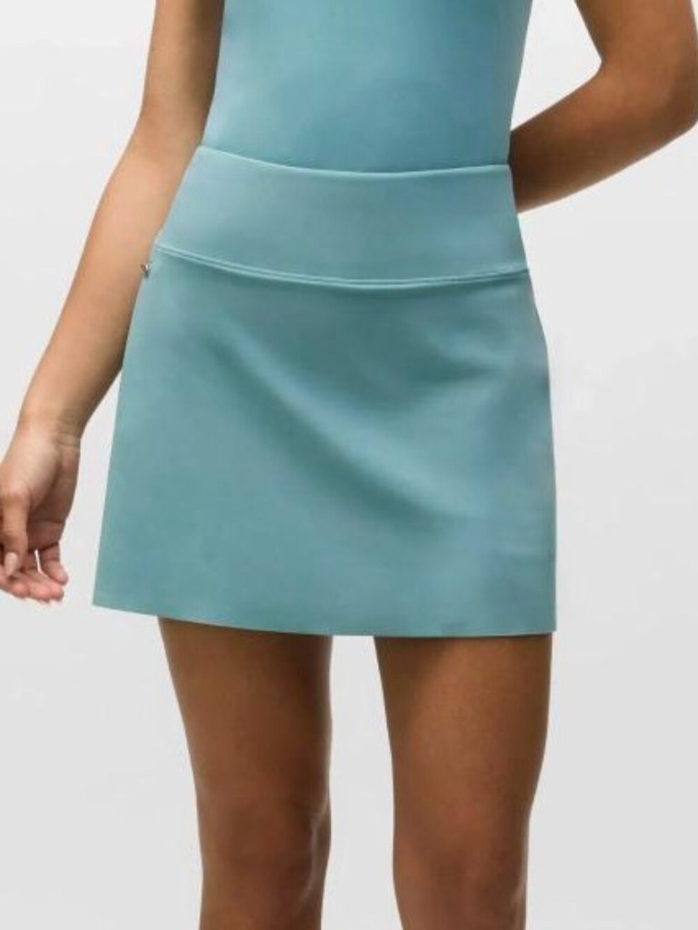 NWT Greyson Phoenix Golf Skort Agave (Sage Green) NWT Size L
